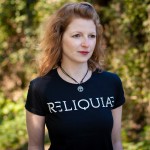 RELIQUIAE Logo Bio-Girly-Shirt Detail